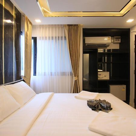Pratunam Atrium Hotel Bangkok Exteriör bild