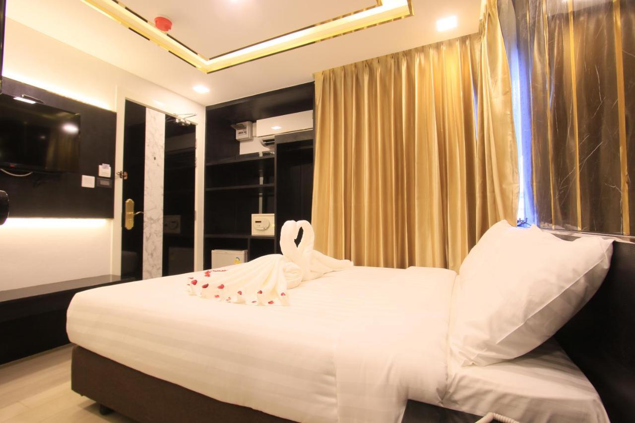 Pratunam Atrium Hotel Bangkok Exteriör bild