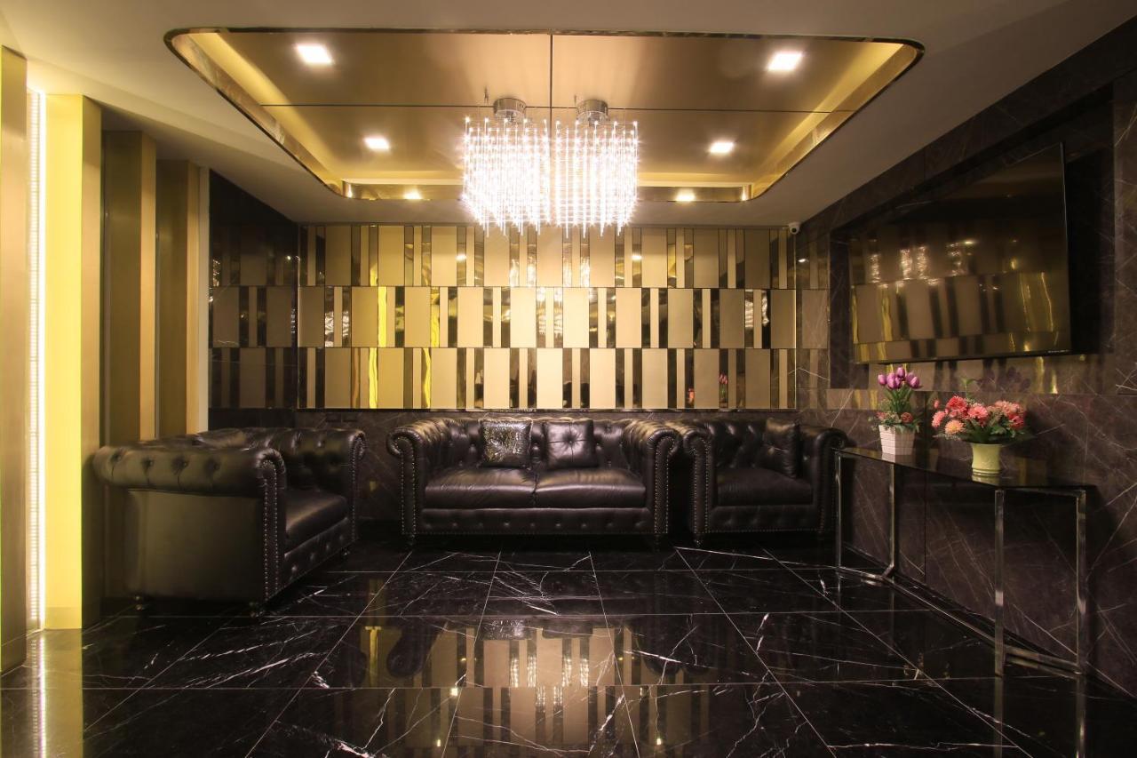 Pratunam Atrium Hotel Bangkok Exteriör bild