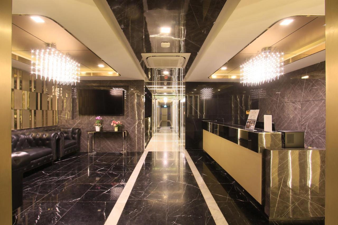 Pratunam Atrium Hotel Bangkok Exteriör bild