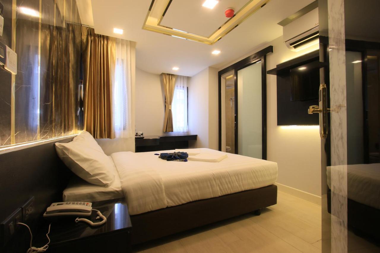 Pratunam Atrium Hotel Bangkok Exteriör bild